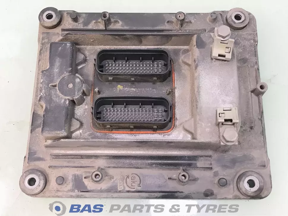 Engine management ECU Renault 7422572576 Engine management ECU Renault 7422572576