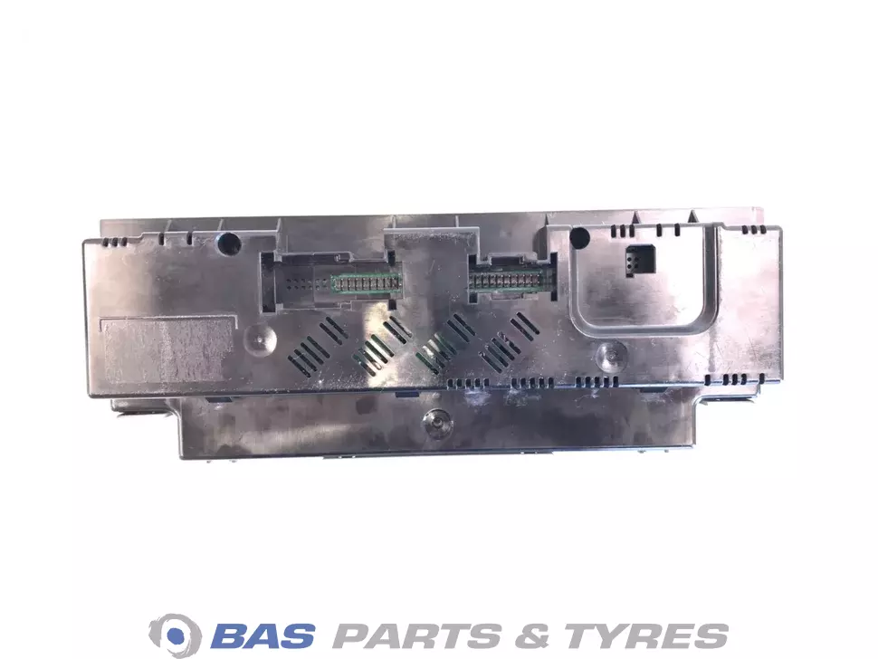 Thermostat Mercedes A 960 446 97 28 Thermostat Mercedes A 960 446 97 28