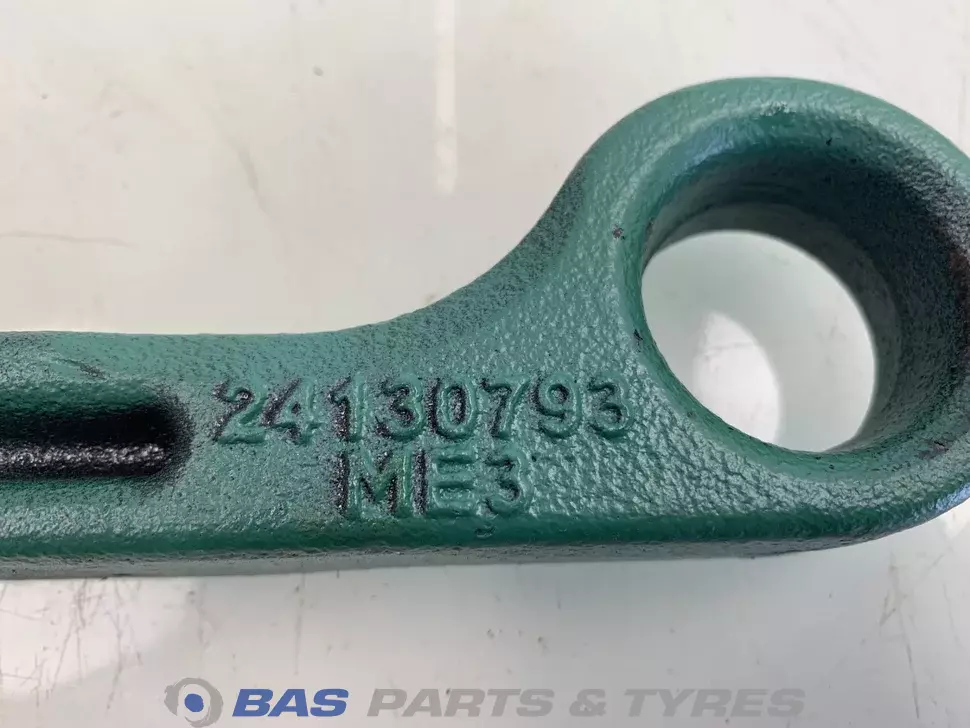 Подъемный глаз Volvo 21698108 Подъемный глаз Volvo 21698108