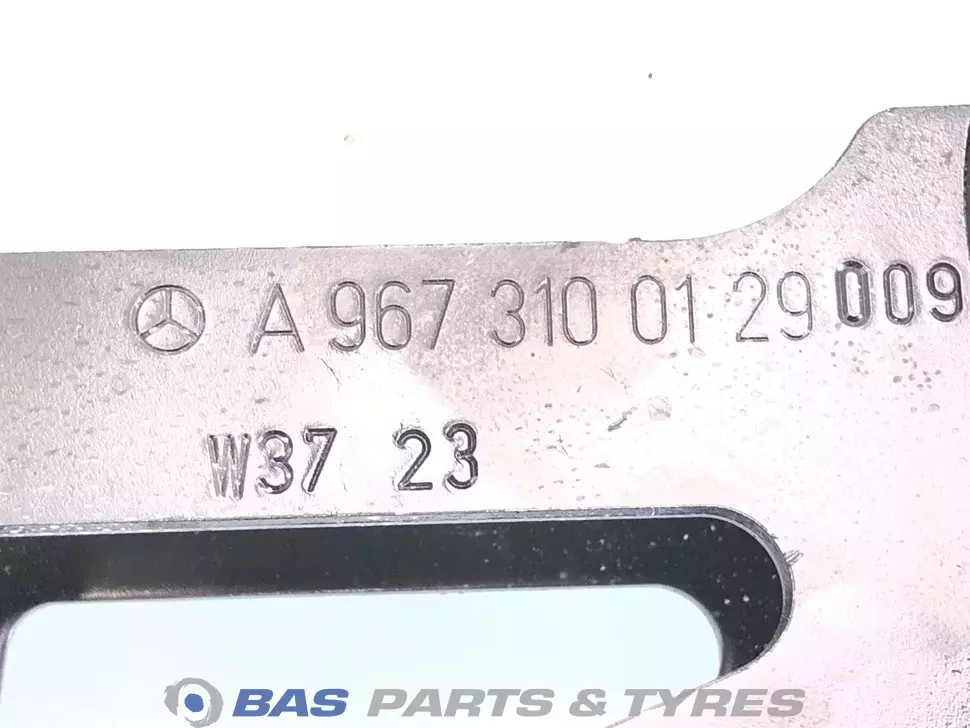Wieldraagarm Mercedes A 967 310 01 29 Wieldraagarm Mercedes A 967 310 01 29