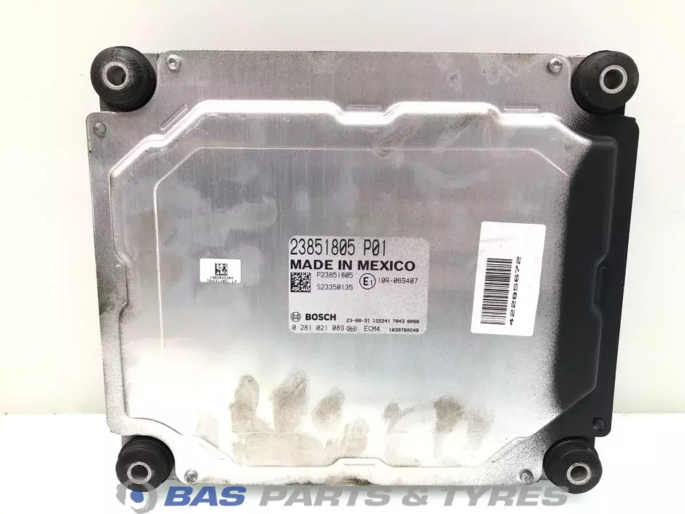Engine management ECU Renault 7423851805 Engine management ECU Renault 7423851805