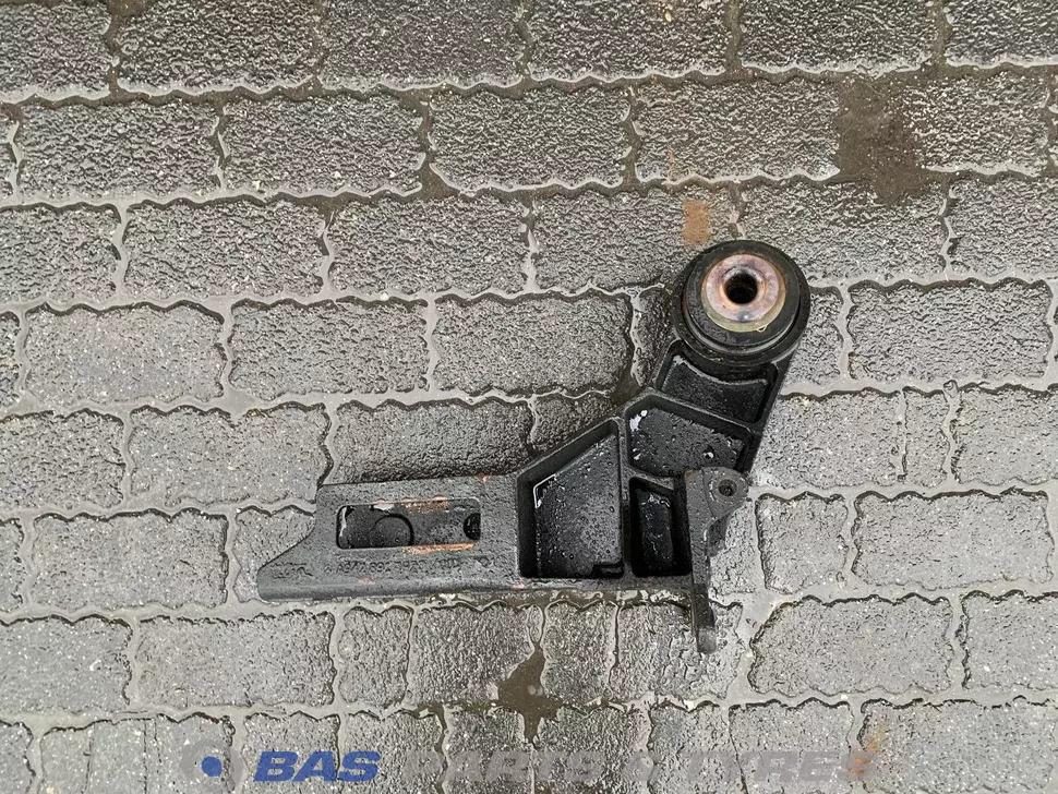 Cabin bracket Mercedes A 942 891 49 20 Cabin bracket Mercedes A 942 891 49 20