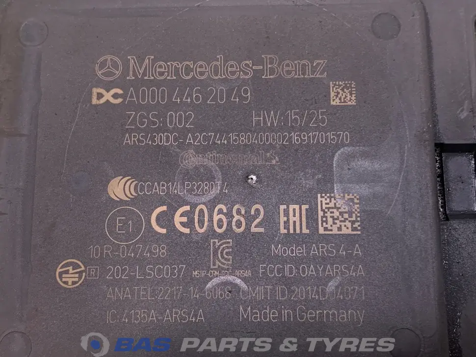 Abstand Radar Mercedes A 000 446 20 49 Abstand Radar Mercedes A 000 446 20 49