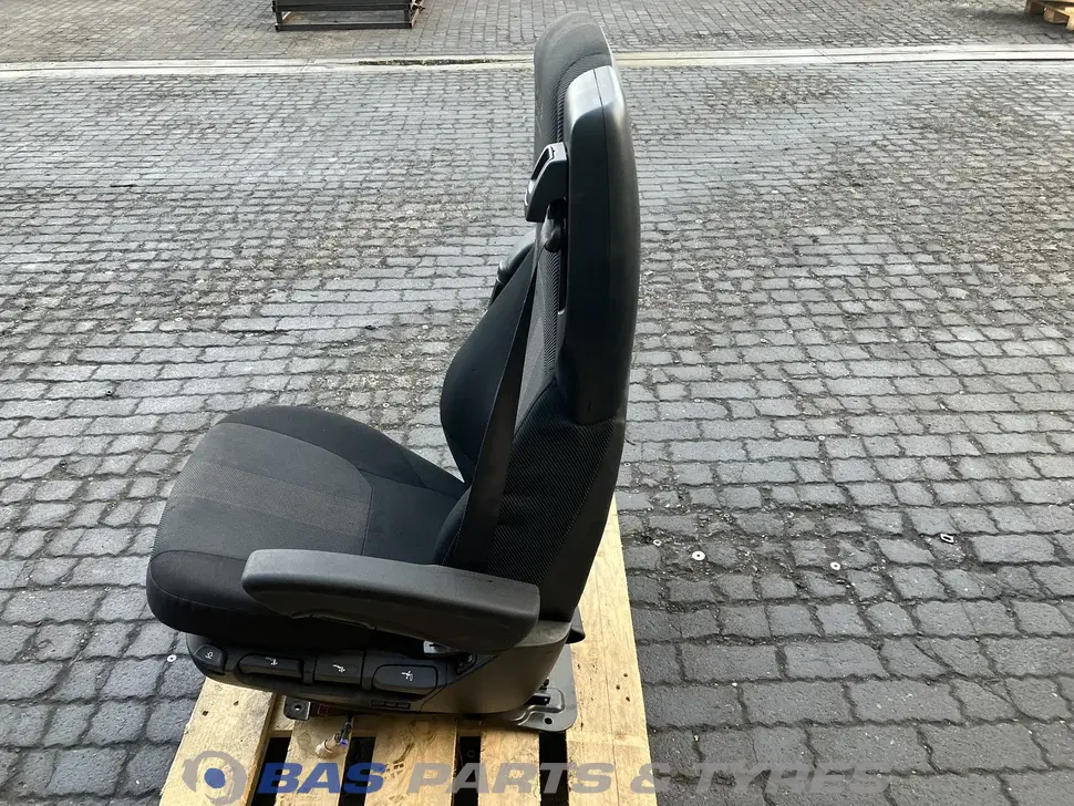 Scaunul șoferului DAF 2296563 Scaunul șoferului DAF 2296563