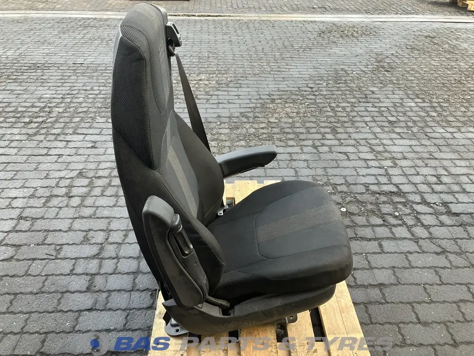 Scaunul șoferului DAF 2296563 Scaunul șoferului DAF 2296563