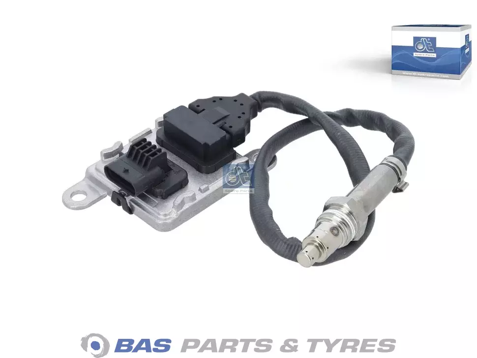 NOx Sensor DT Spare Parts 5802819743 NOx Sensor DT Spare Parts 5802819743