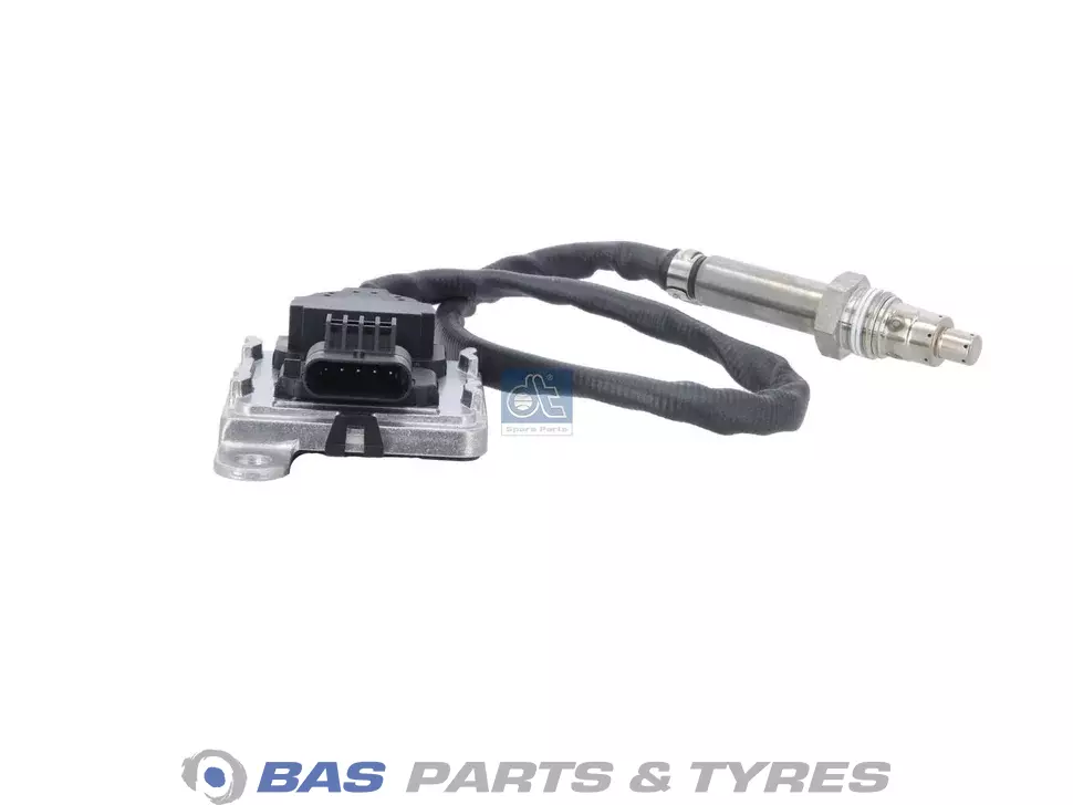 NOx Sensor DT Spare Parts 5802819743 NOx Sensor DT Spare Parts 5802819743