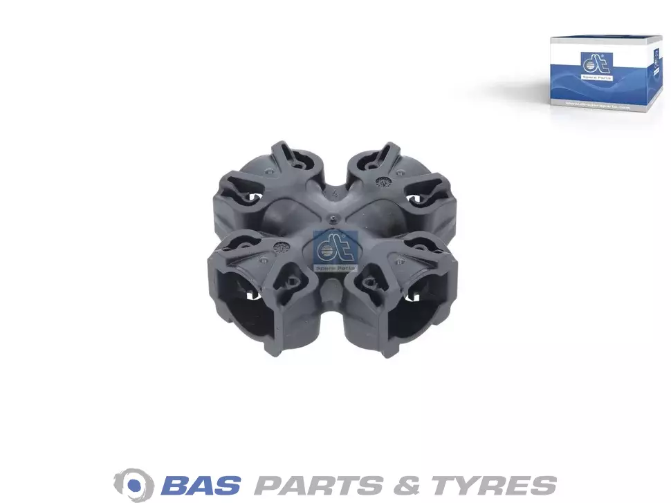 Universal joint DT Spare Parts