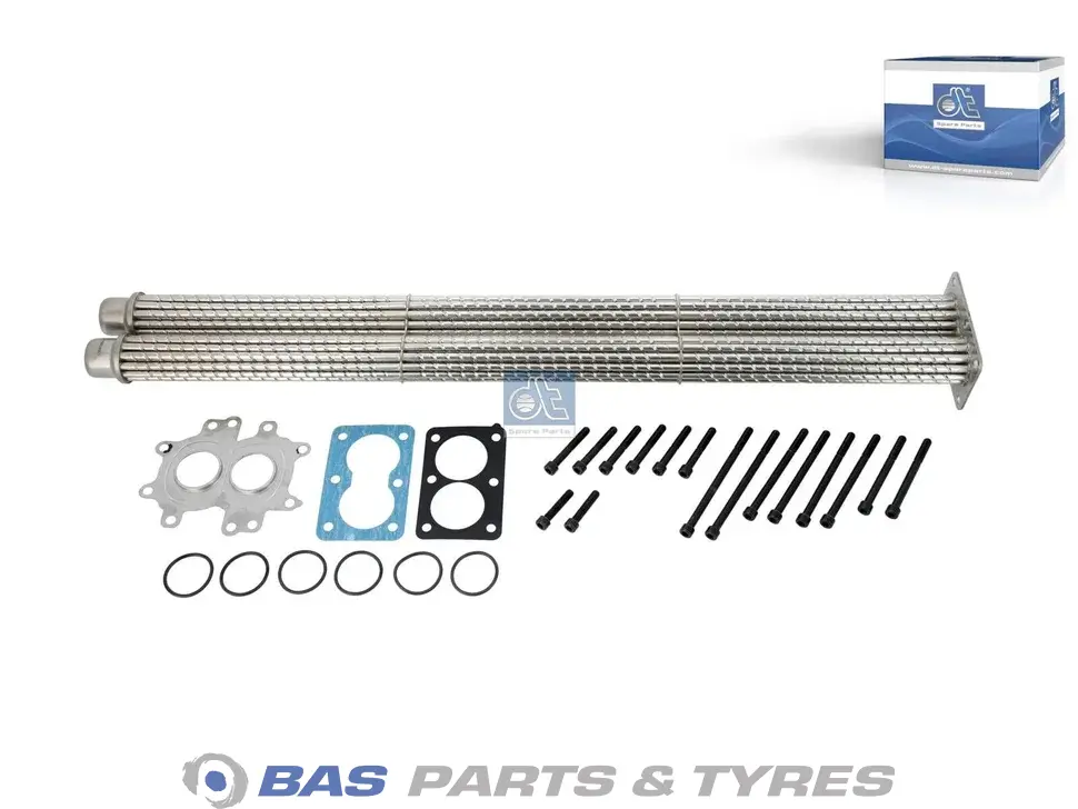 Kühler DT Spare Parts 51081000131