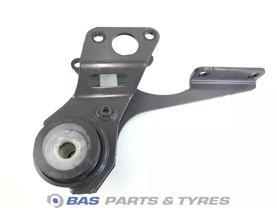 Fixation de la cabine Mercedes A 967 310 32 58 Fixation de la cabine Mercedes A 967 310 32 58