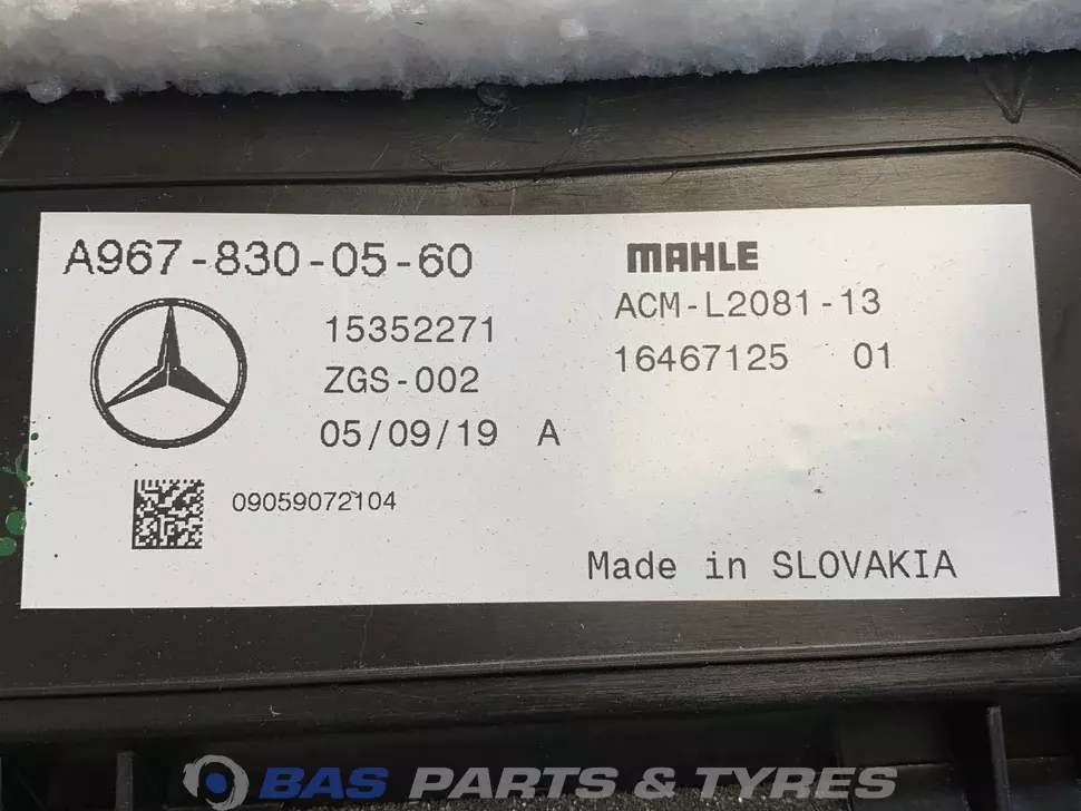 Climate control unit Mercedes A 967 830 05 60 Climate control unit Mercedes A 967 830 05 60