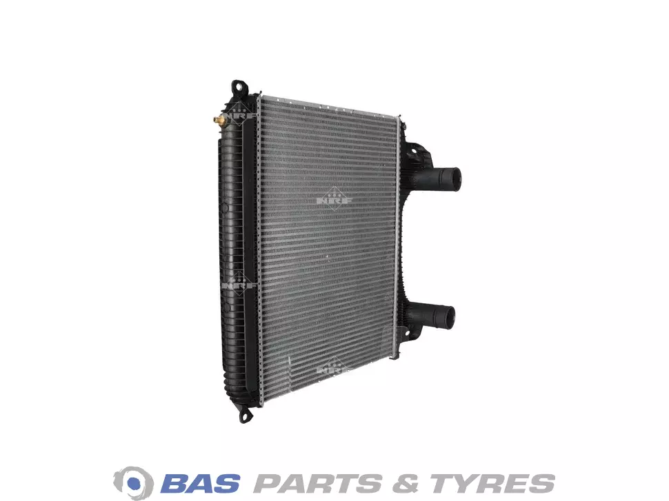 Intercooler NRF 81061300155 Intercooler NRF 81061300155