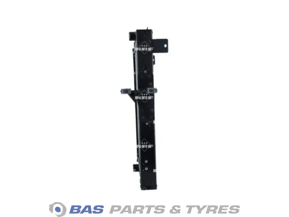 Kühler NRF 21675277 Kühler NRF 21675277