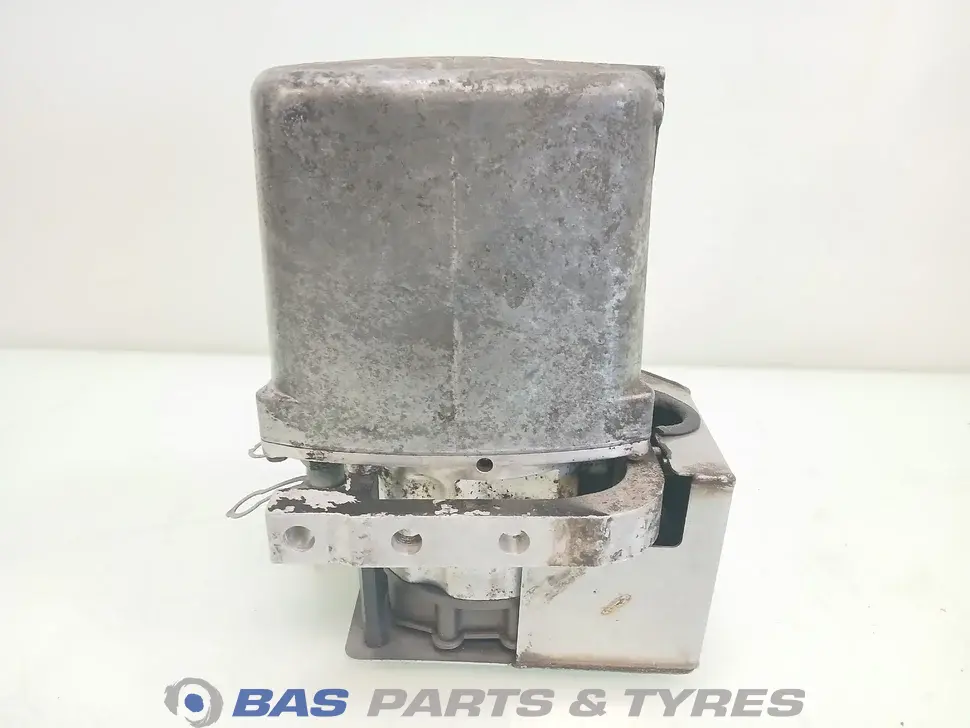 Steering pump Scania 2420897 Steering pump Scania 2420897