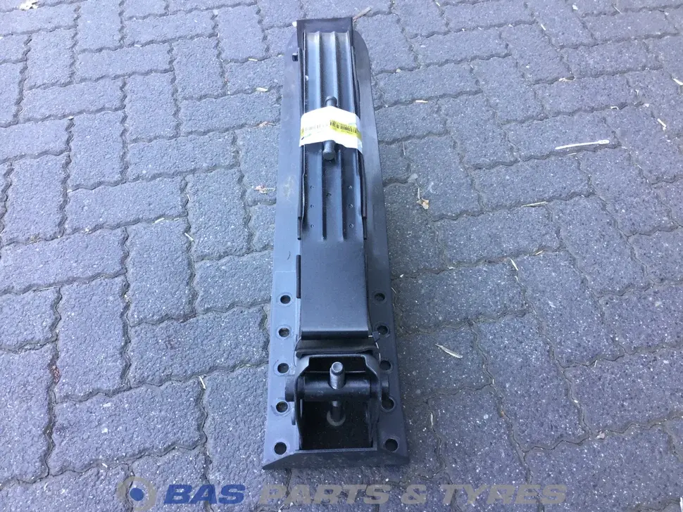 Fuel tank support bracket Renault 7422739212 Fuel tank support bracket Renault 7422739212