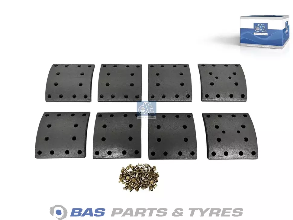 Bremsbelagsatz DT Spare Parts 01906413