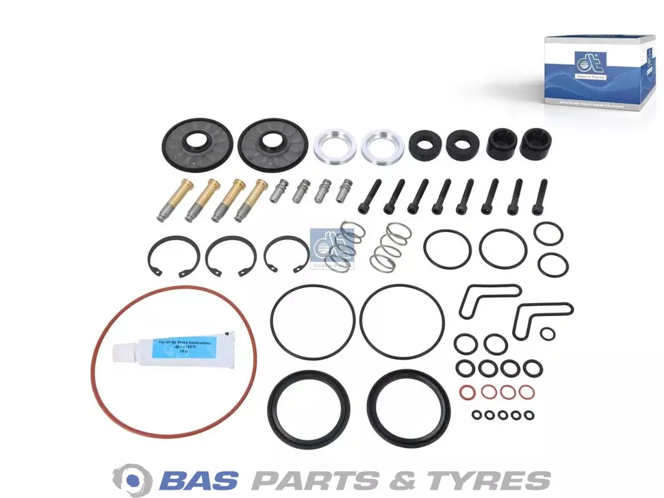 DT Spare Parts Hinterachse 500590632S4 DT Spare Parts Hinterachse 500590632S4