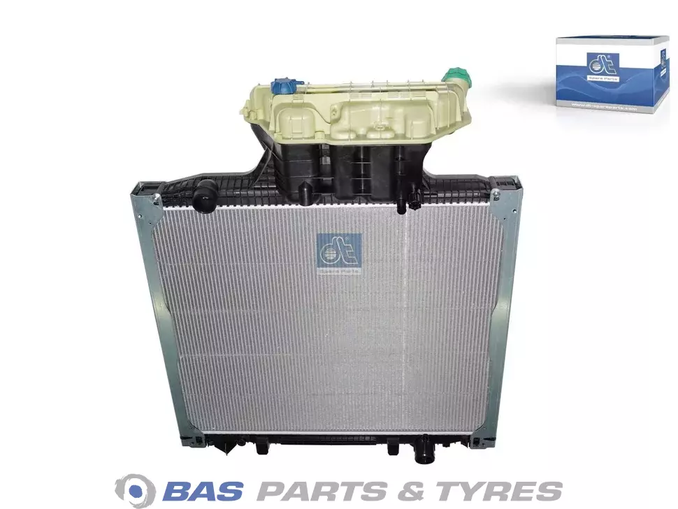 Kühler DT Spare Parts 81061010068