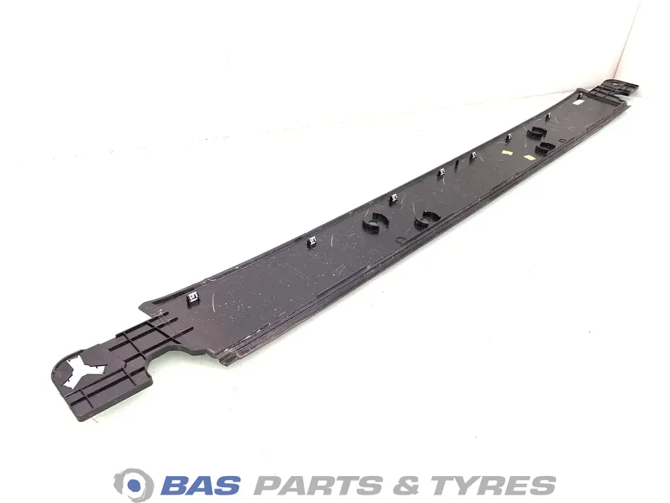 Trim panel Volvo 24185568 Trim panel Volvo 24185568
