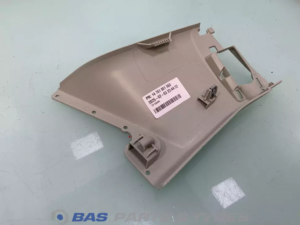 Window Pillar Panel, Left Volvo 84447513 Window Pillar Panel, Left Volvo 84447513
