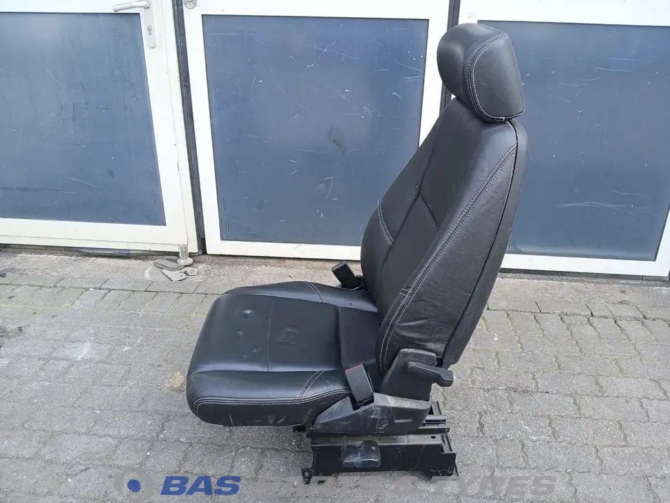 Assento do passageiro Scania 2474716 Assento do passageiro Scania 2474716