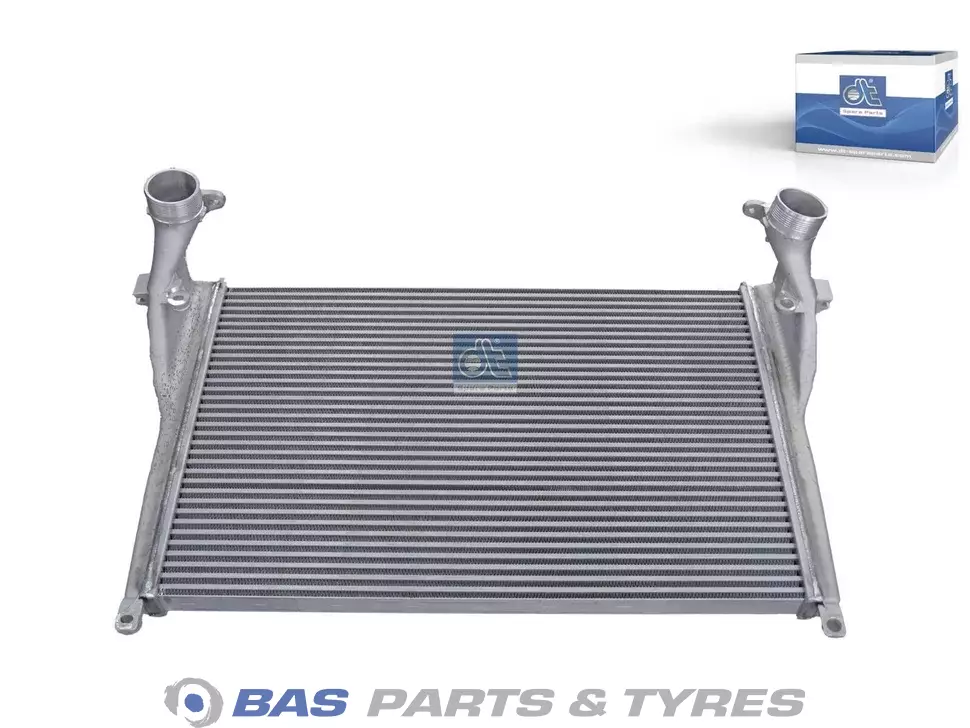 Radiator DT Spare Parts 9615000502