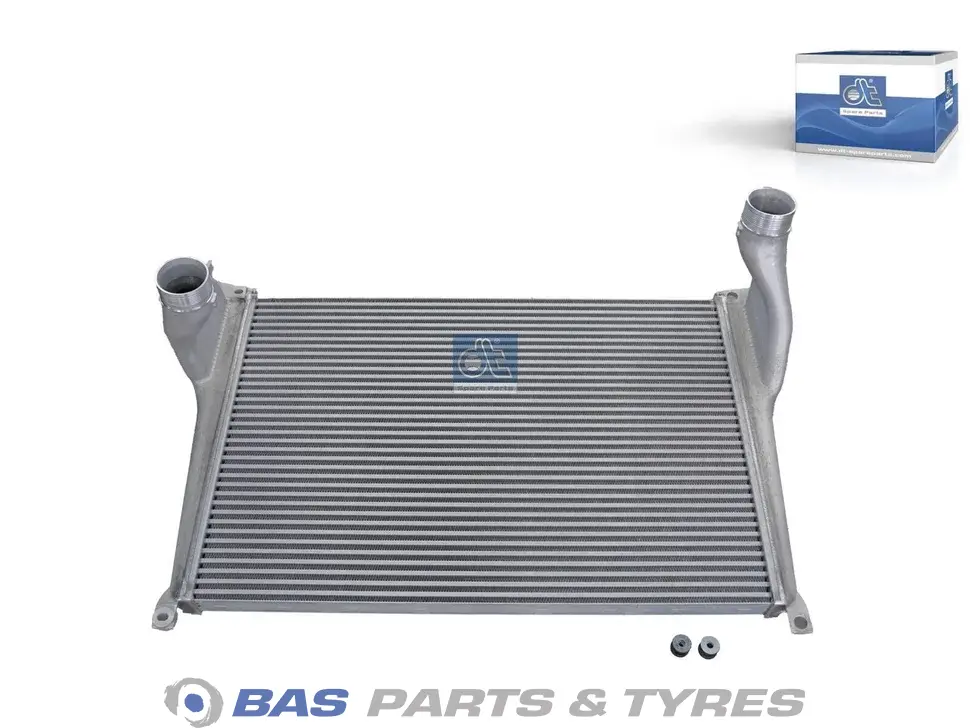Radiator DT Spare Parts 9615000402