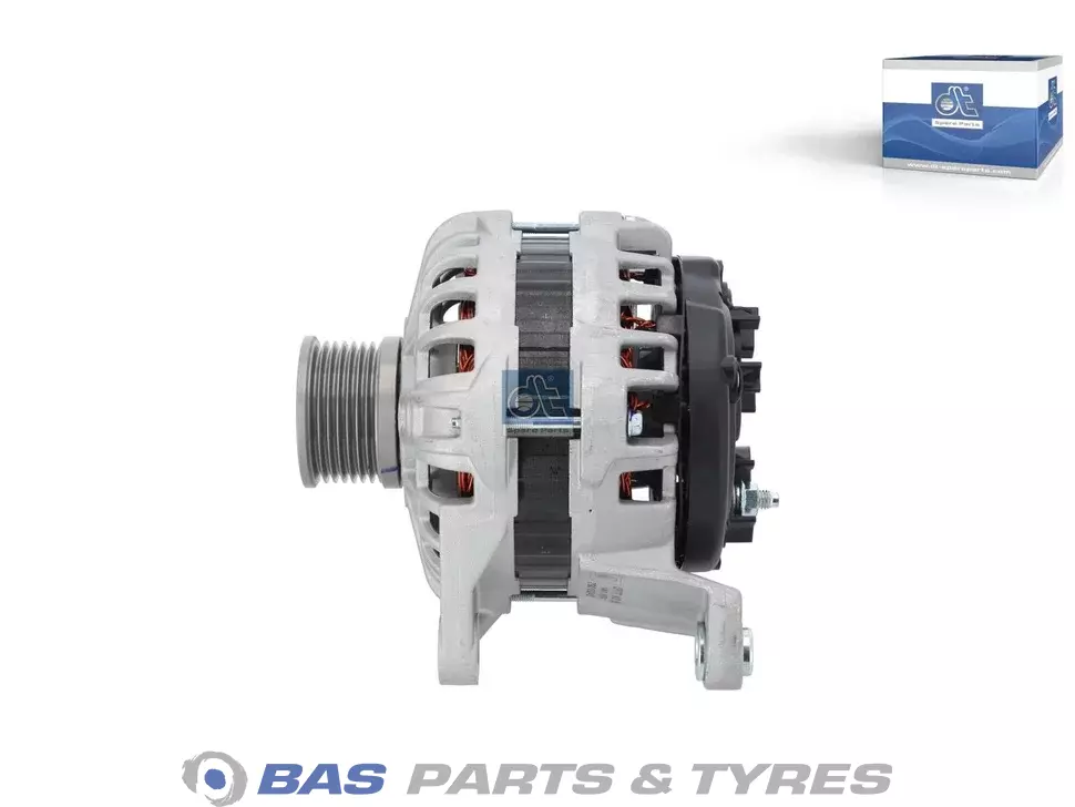 Wechselstromgenerator DT Spare Parts 5802217842 Wechselstromgenerator DT Spare Parts 5802217842