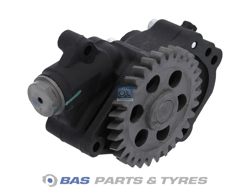 Pumpa ulja DT Spare Parts 5801810930