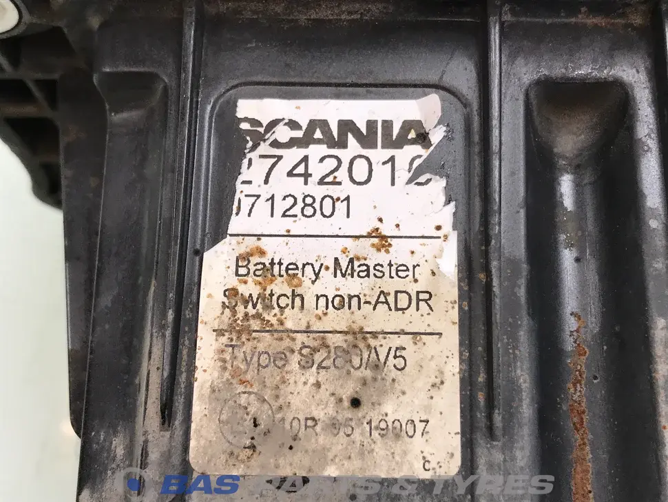 Main Switch Scania 2742010 Main Switch Scania 2742010