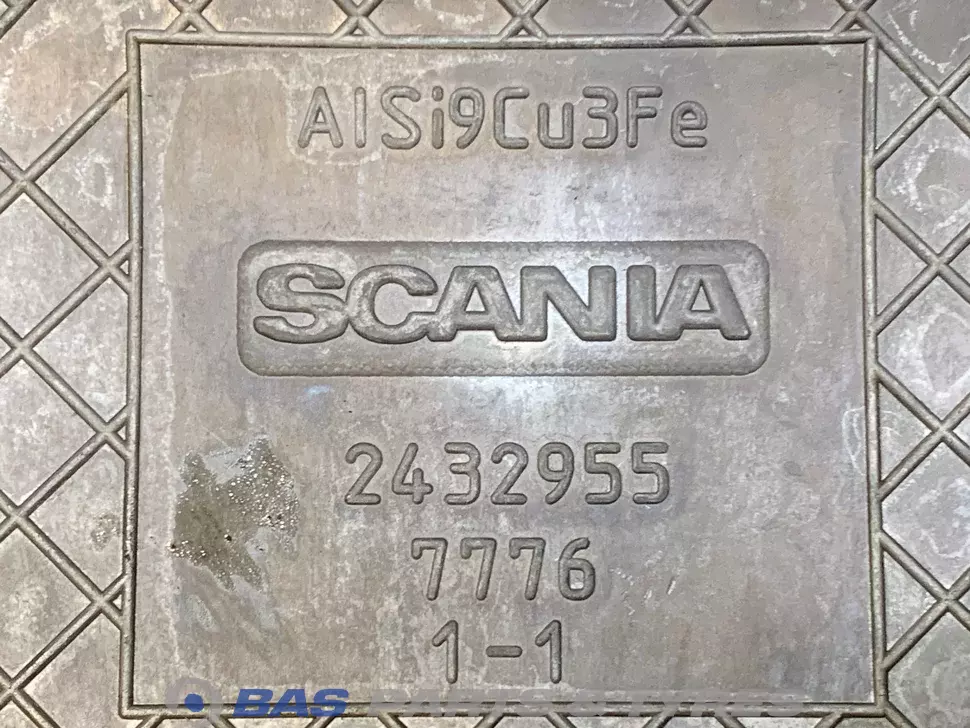 Capacul supapei Scania 2432955 Capacul supapei Scania 2432955