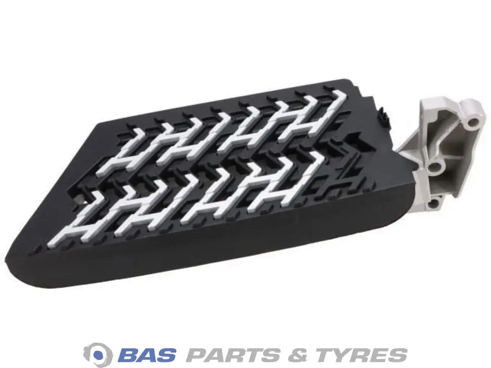 Step plate Right Cospel Body Parts 24175613