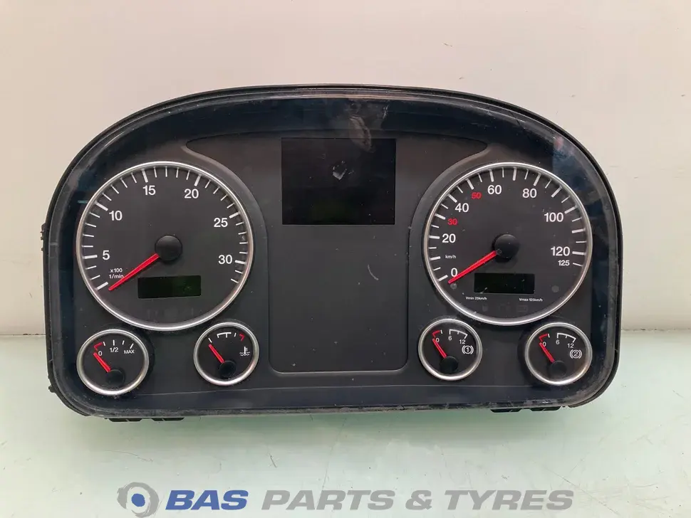 Instrument Cluster MAN 81272026288 Instrument Cluster MAN 81272026288