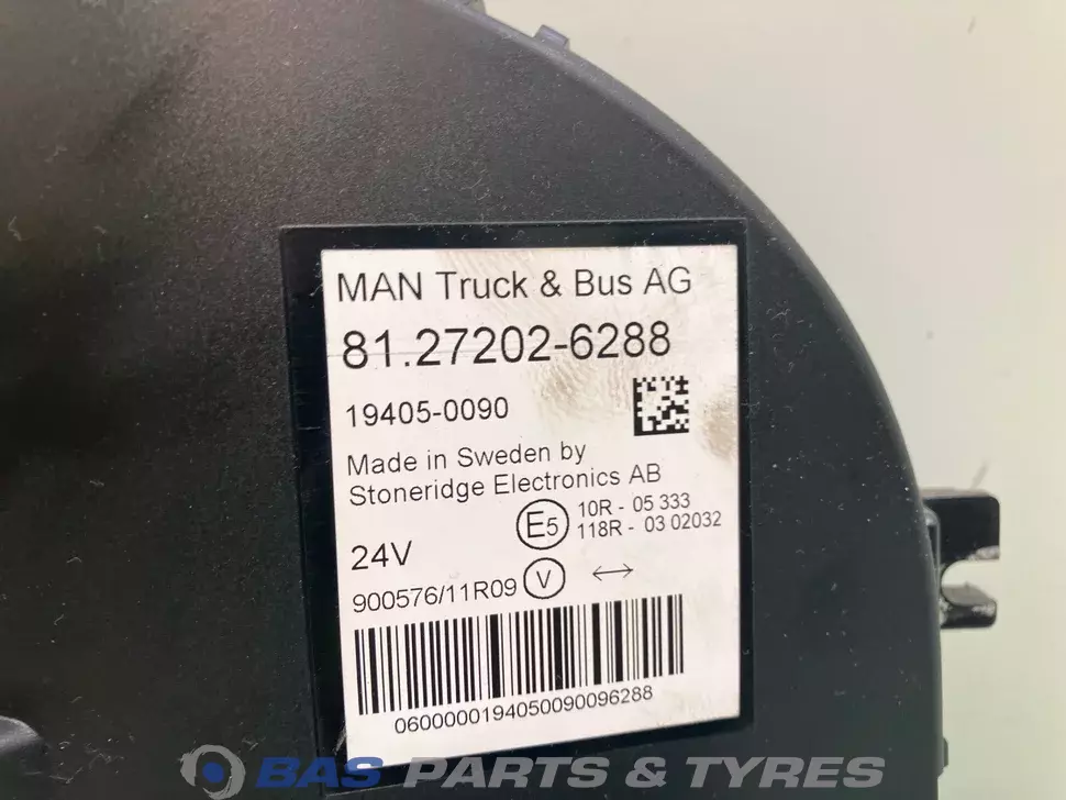 Instrument Cluster MAN 81272026288 Instrument Cluster MAN 81272026288
