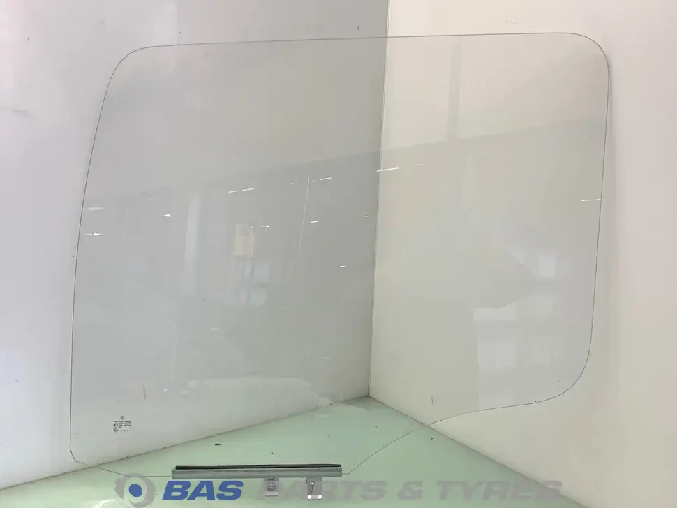 Side Window Mercedes A 973 720 01 18