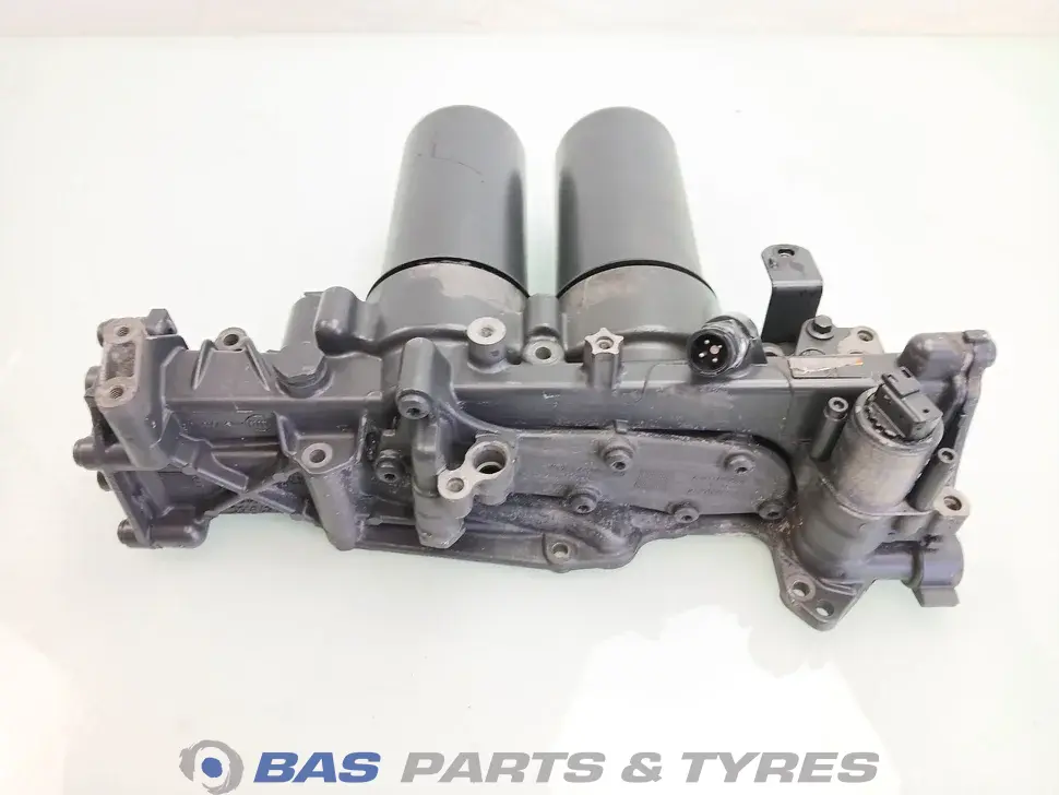 Oil filter housing Renault 7423615151 Oil filter housing Renault 7423615151