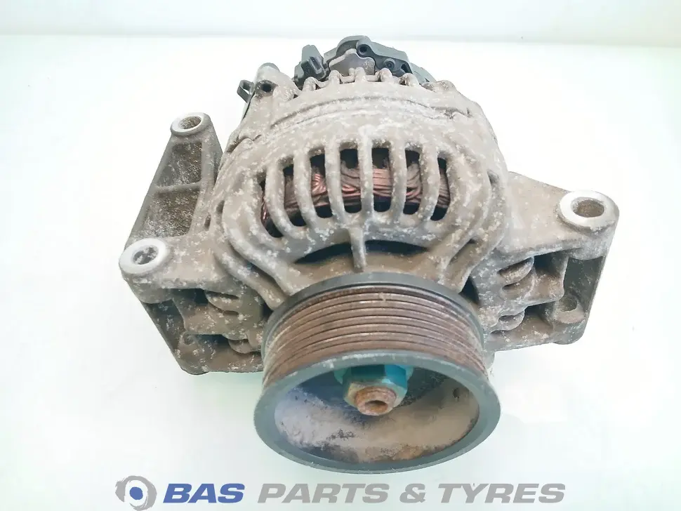 Wechselstromgenerator Mercedes A 015 154 20 02 Wechselstromgenerator Mercedes A 015 154 20 02