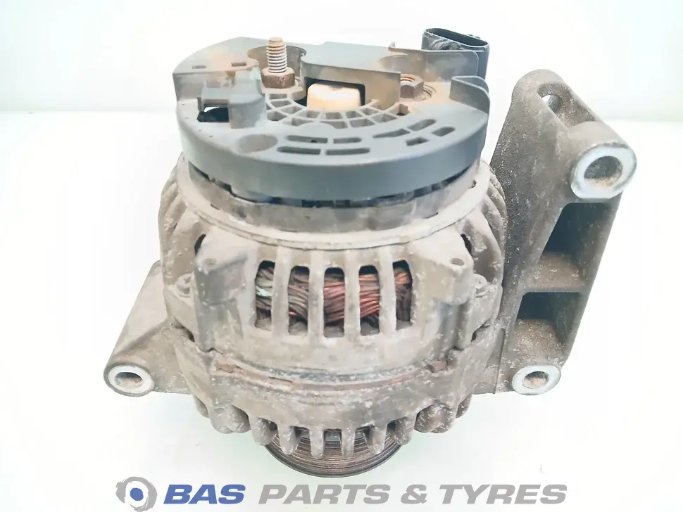 Wechselstromgenerator Mercedes A 015 154 20 02 Wechselstromgenerator Mercedes A 015 154 20 02