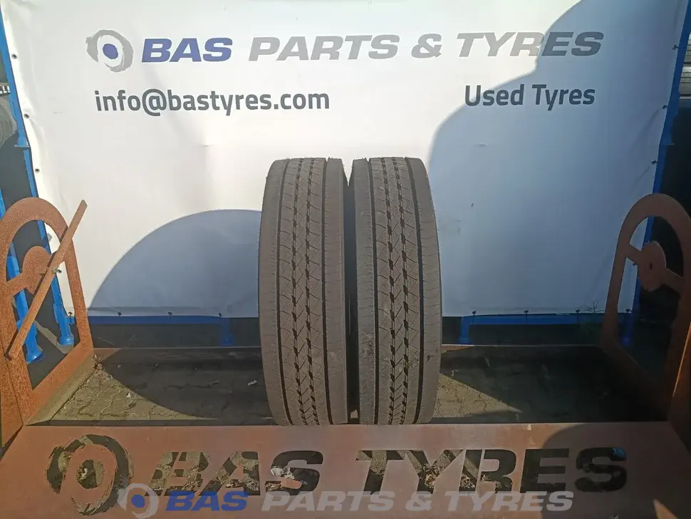 Goodyear 315/80R22.5 KMax S Gen-2 ensemble d'occasion Goodyear 315/80R22.5 KMax S Gen-2 ensemble d'occasion