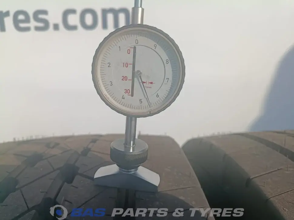 Goodyear 315/80R22.5 KMax S Gen-2 ensemble d'occasion Goodyear 315/80R22.5 KMax S Gen-2 ensemble d'occasion