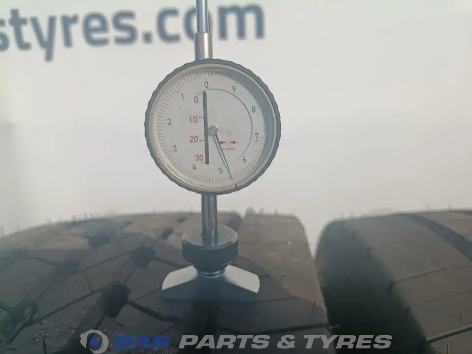 Goodyear 315/80R22.5 KMax S Gen-2 ensemble d'occasion Goodyear 315/80R22.5 KMax S Gen-2 ensemble d'occasion