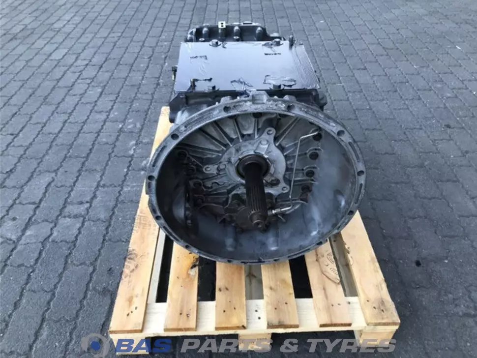 Volvo AT2412C I-Shift Getriebe F0001236 Volvo AT2412C I-Shift Getriebe F0001236