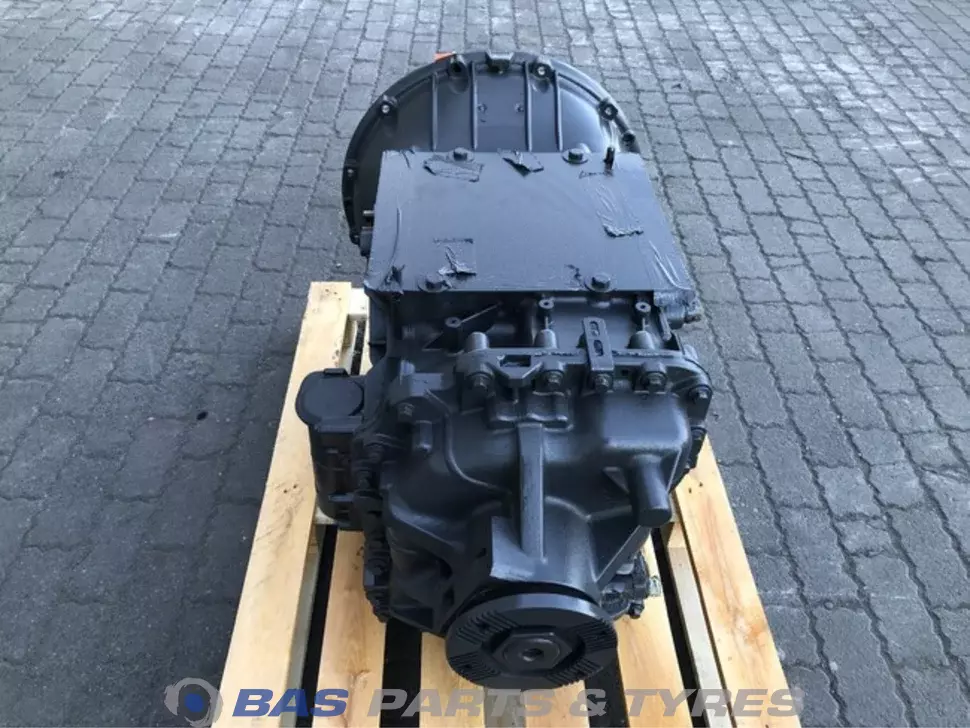 Volvo AT2412C I-Shift Getriebe F0001236 Volvo AT2412C I-Shift Getriebe F0001236