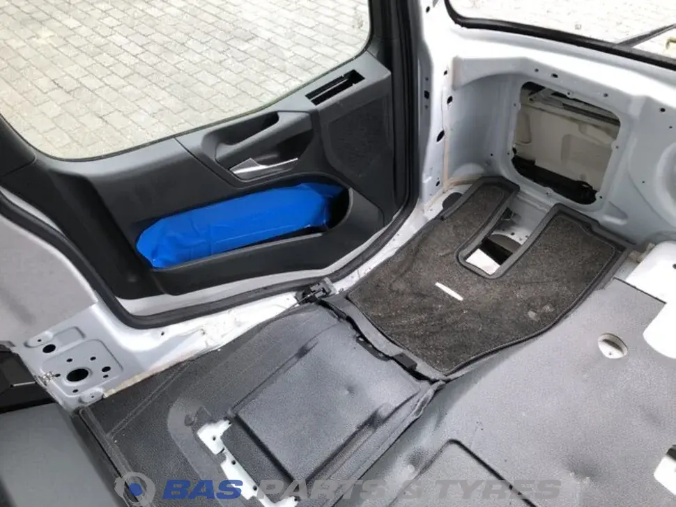 Mercedes Actros MP4 ClassicSpace M-cab L1EH1 A 960 610 07 17 Mercedes Actros MP4 ClassicSpace M-cab L1EH1 A 960 610 07 17