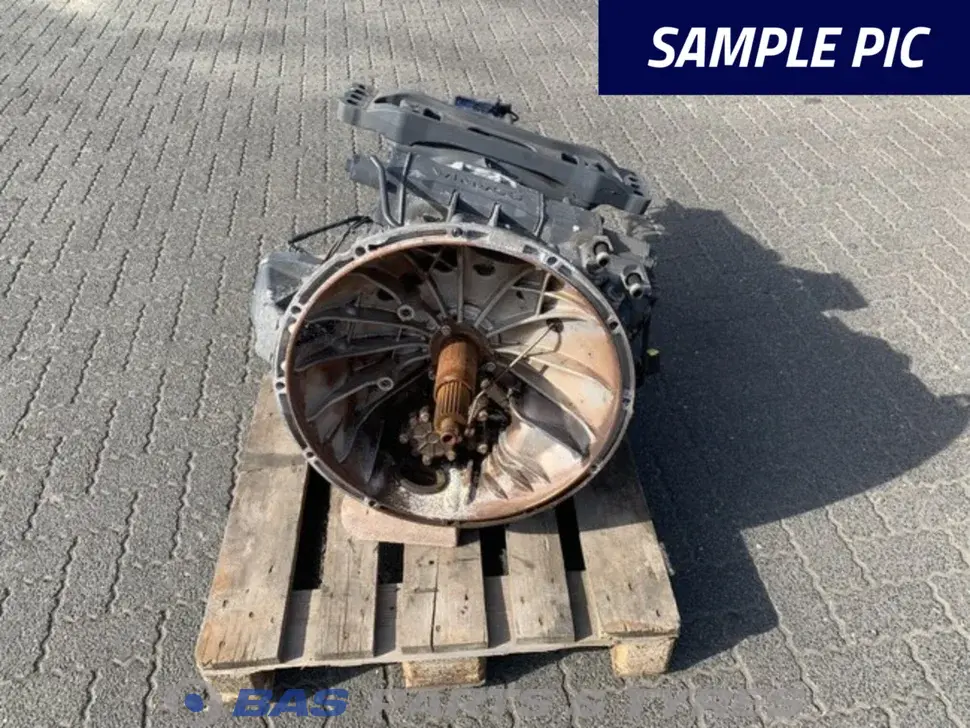 Scania GRS905 Opticruise Getriebe 2475808 Scania GRS905 Opticruise Getriebe 2475808
