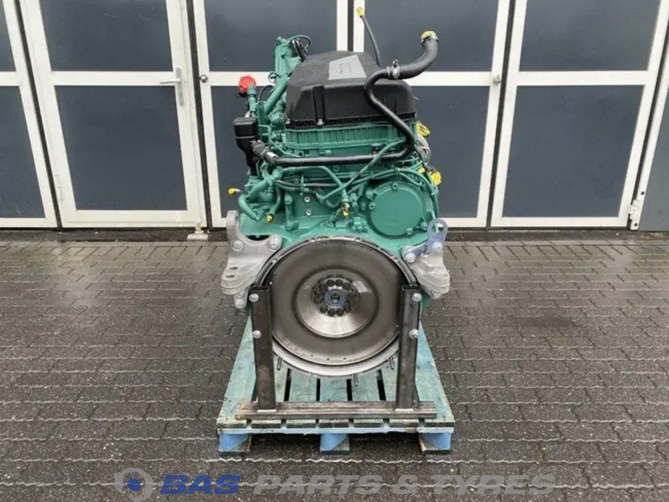Engine Volvo D11K 330 K5 Engine Volvo D11K 330 K5