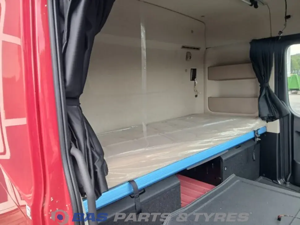 Mercedes Actros MP4 ClassicSpace L-cab L2H1 Mercedes Actros MP4 ClassicSpace L-cab L2H1