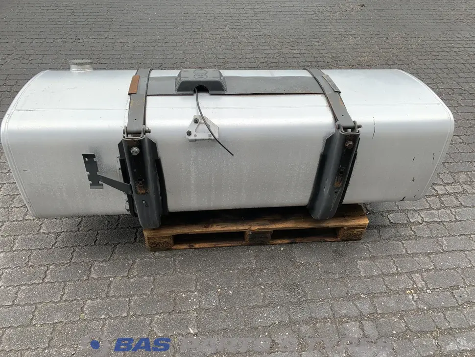 Réservoir carburant DAF 690 Liter 1945569 Réservoir carburant DAF 690 Liter 1945569