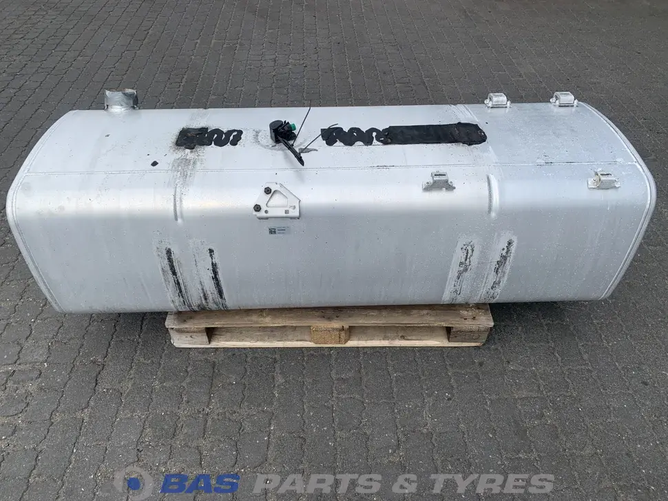Réservoir carburant DAF 690 Liter 1945569 Réservoir carburant DAF 690 Liter 1945569