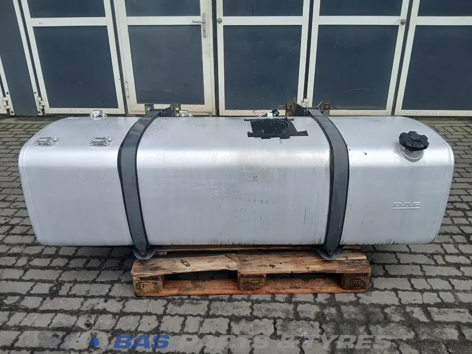 Serbatoio di carburante 